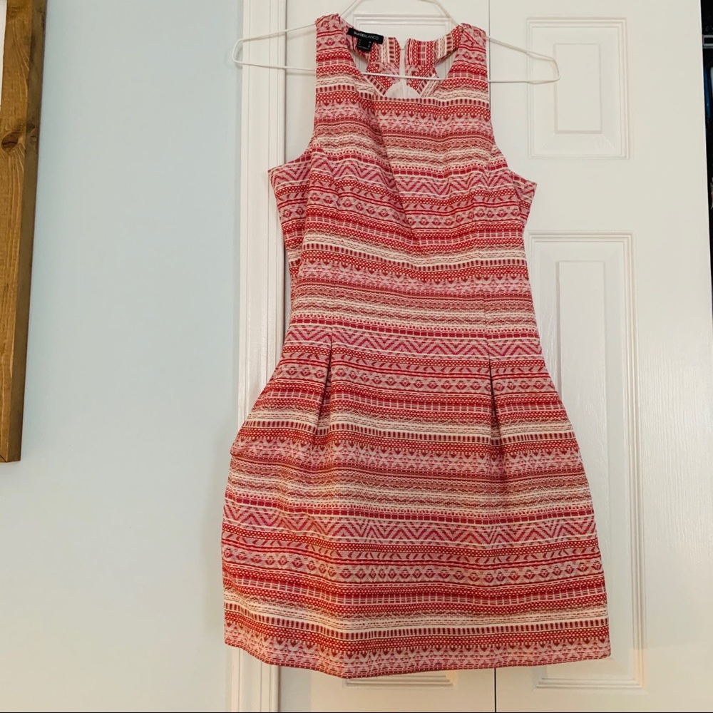SUITEBLANCO Aztec print dress. Cute!